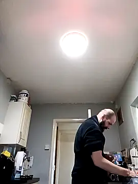 Jimbo4928 online show from 04-15-26, 09:05