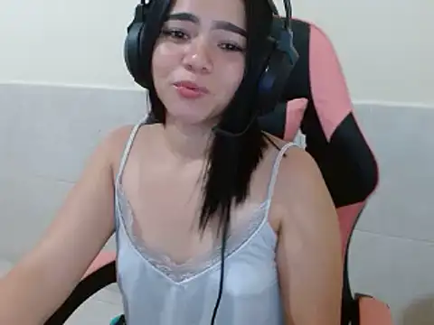 Snapshot of lina_seduce chatting on 03-17-26, 04:06 lina seduce online show from 03-17-26, 04:06