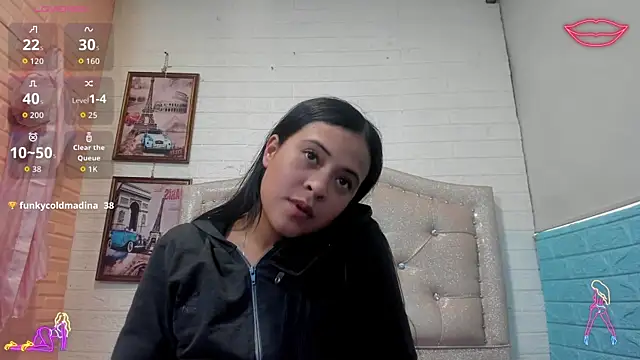 LITTLE-NESSA online show from 04-29-26, 05:30