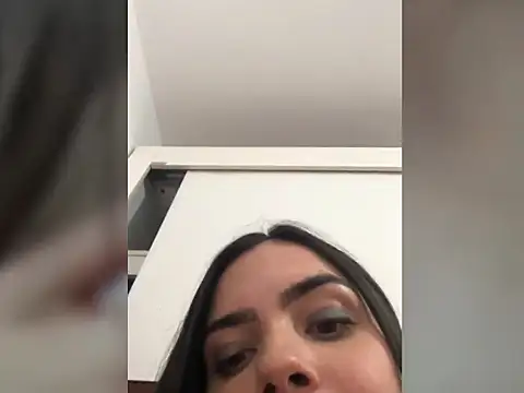 Snapshot of Rafaelasasntos chatting on 03-15-26, 11:00 Rafaelasasntos online show from 03-15-26, 11:00