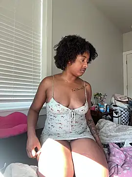 Snapshot of bbabbykimmie chatting on 06-22-26, 11:35 bbabbykimmie online show from 06-22-26, 11:35