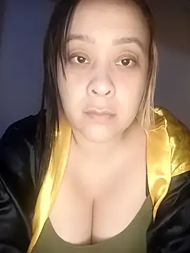 Snapshot of lua-bfly chatting on 05-13-26, 12:08 lua-bfly online show from 05-13-26, 12:08