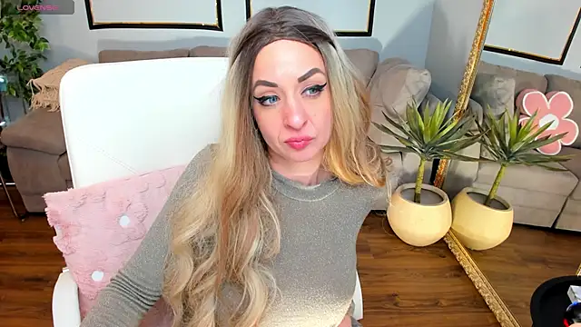 ElyssaVibe online show from 04-21-26, 02:51