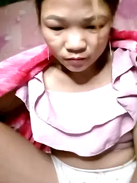 maymay121 online show from 04-25-26, 10:07