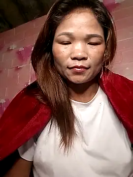 Snapshot of maymay121 chatting on 04-30-26, 01:50 maymay121 online show from 04-30-26, 01:50