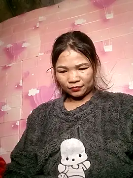 Snapshot of maymay121 chatting on 05-11-26, 02:56 maymay121 online show from 05-11-26, 02:56