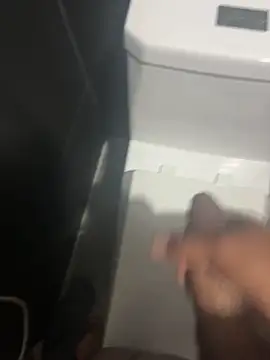 Snapshot of lbsptm chatting on 03-16-26, 05:55 lbsptm online show from 03-16-26, 05:55