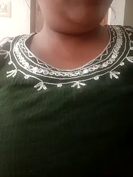 Snapshot of sexy_neha8 chatting on 03-17-26, 04:06 sexy neha8 online show from 03-17-26, 04:06