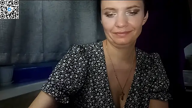 HotMamaQueen234 online show from 06-08-26, 01:28