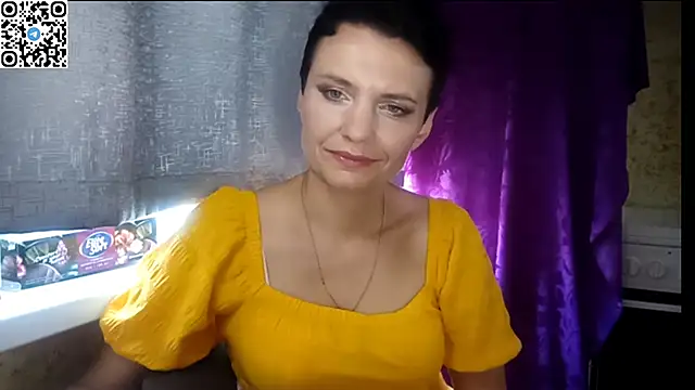 HotMamaQueen234 online show from 06-27-26, 12:22