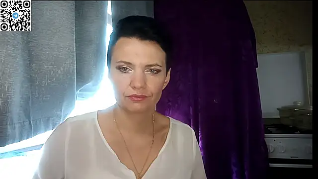 HotMamaQueen234 online show from 06-29-26, 10:59