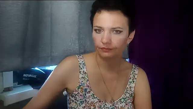 HotMamaQueen234 online show from 08-03-26, 07:51