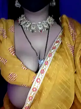 Snapshot of Miss_roohi chatting on 05-22-26, 05:14 Miss roohi online show from 05-22-26, 05:14