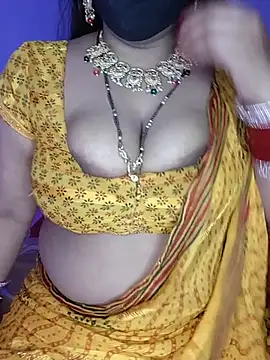 Snapshot of Miss_roohi chatting on 06-01-26, 06:15 Miss roohi online show from 06-01-26, 06:15