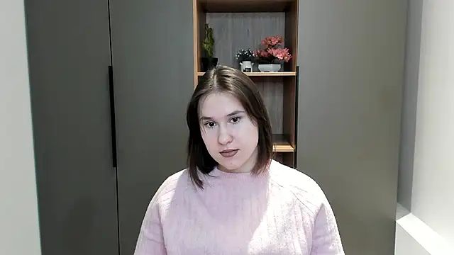 Snapshot of CarlotaLofing chatting on 03-19-26, 05:33 CarlotaLofing online show from 03-19-26, 05:33