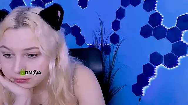 aria blaze  online show from 04-01-26, 01:41
