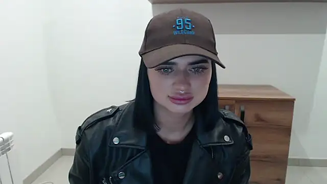 Snapshot of _Ariii_shy chatting on 03-17-26, 12:41 Ariii shy online show from 03-17-26, 12:41