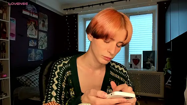 Snapshot of sweet_peach___ chatting on 05-30-26, 04:59 sweet peach online show from 05-30-26, 04:59