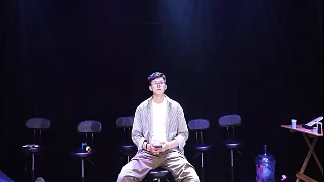 LookingBoy-001 online show from 03-28-26, 06:29