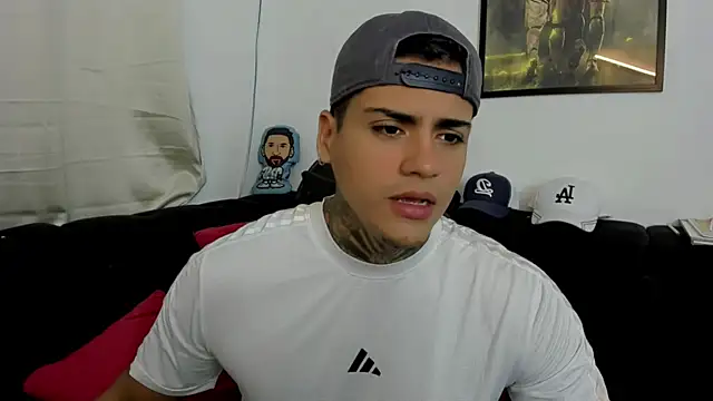 sweetlatinoboy online show from 04-10-26, 11:15