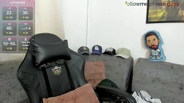 Snapshot of sweetlatinoboy chatting on 06-07-26, 12:09 sweetlatinoboy online show from 06-07-26, 12:09