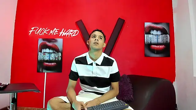 SEXY BIG COCK online show from 05-01-26, 01:26