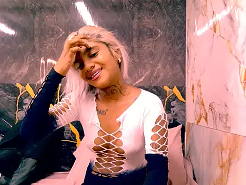 Snapshot of indian_barbie chatting on 03-25-26, 07:47 indian barbie online show from 03-25-26, 07:47