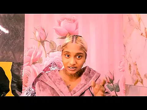 indian barbie online show from 07-10-26, 06:54