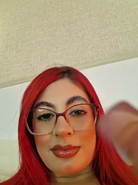 Scarlet Evanss  online show from 04-24-26, 08:00
