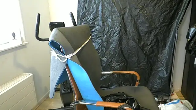 latexslaveboy online show from 06-15-26, 08:49