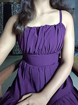 Snapshot of myra77 chatting on 07-25-26, 04:15 myra77 online show from 07-25-26, 04:15