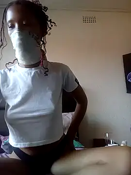 Snapshot of Staceee chatting on 04-13-26, 11:48 Staceee online show from 04-13-26, 11:48