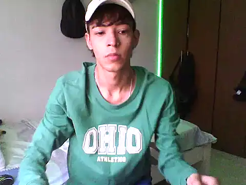Milo Gunnar online show from 03-17-26, 03:59