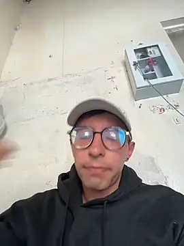 LeonBlazze online show from 06-03-26, 06:02