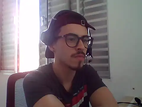 Snapshot of Rafazinhou chatting on 03-20-26, 05:51 Rafazinhou online show from 03-20-26, 05:51