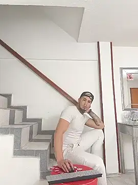 Snapshot of AndresXm_ chatting on 03-18-26, 02:15 AndresXm online show from 03-18-26, 02:15