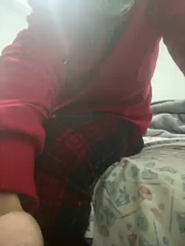 Snapshot of alextn22 chatting on 03-17-26, 07:39 alextn22 online show from 03-17-26, 07:39