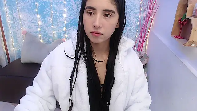 Melodi velasquez online show from 03-19-26, 04:16