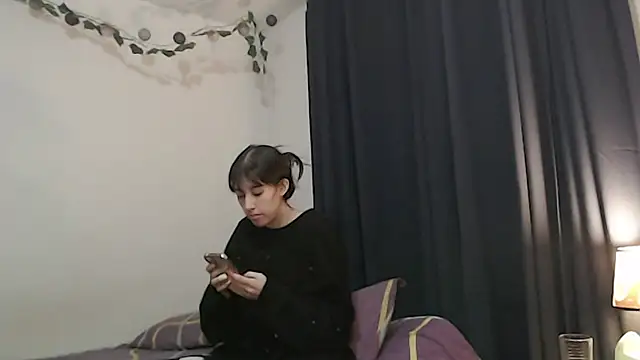 Snapshot of xxcodyxx666_ chatting on 04-10-26, 01:11 xxcodyxx666 online show from 04-10-26, 01:11