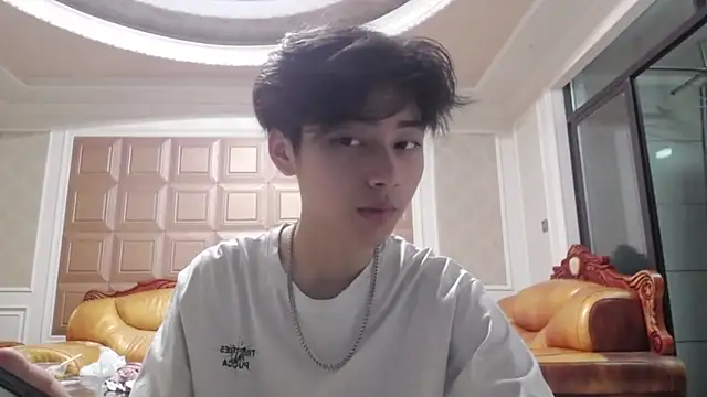 XX-XIUXIU online show from 04-28-26, 11:48