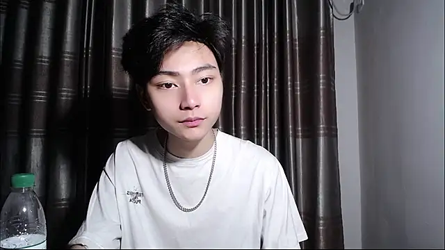 XX-XIUXIU online show from 06-10-26, 08:19