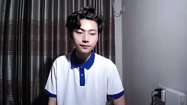 XX-XIUXIU online show from 07-12-26, 07:49