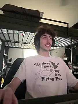 Snapshot of zerces111 chatting on 03-25-26, 09:32 zerces111 online show from 03-25-26, 09:32