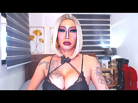 Snapshot of DominateMistressTania chatting on 05-25-26, 12:16 DominateMistressTania online show from 05-25-26, 12:16