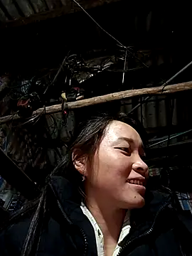 Snapshot of Phuongmyy chatting on 03-26-26, 02:11 Phuongmyy online show from 03-26-26, 02:11