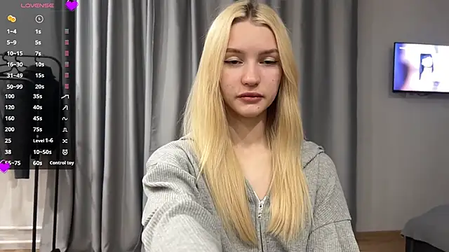 Snapshot of MelissaEvenns chatting on 05-30-26, 01:08 MelissaEvenns online show from 05-30-26, 01:08