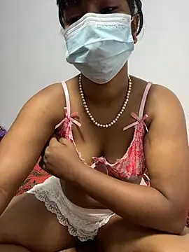 honeyi babe online show from 06-18-26, 03:38