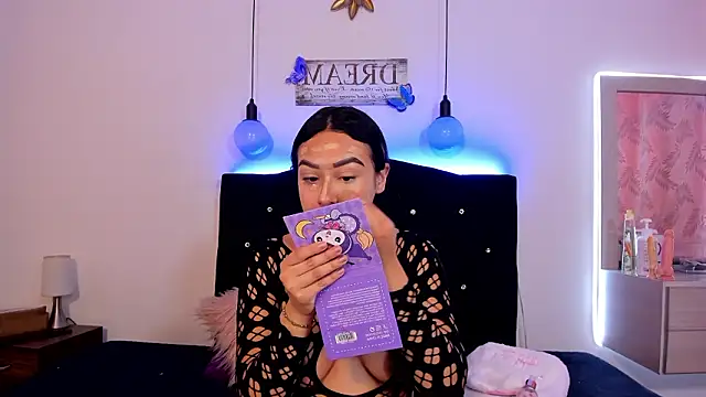 Sia messy online show from 03-26-26, 01:28
