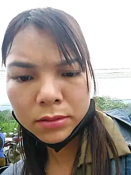 Snapshot of Viavia67 chatting on 03-27-26, 03:45 Viavia67 online show from 03-27-26, 03:45