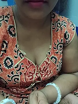 Snapshot of Hot-iht chatting on 03-17-26, 04:21 Hot-iht online show from 03-17-26, 04:21